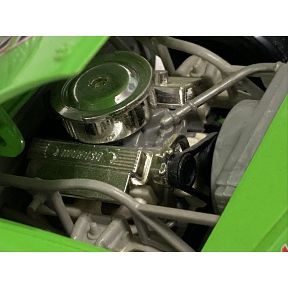 1994 Dale Jarrett #18 Chevy Interstate Batteries 1:18 NASCAR Collector's Edition - Picture 3 of 16